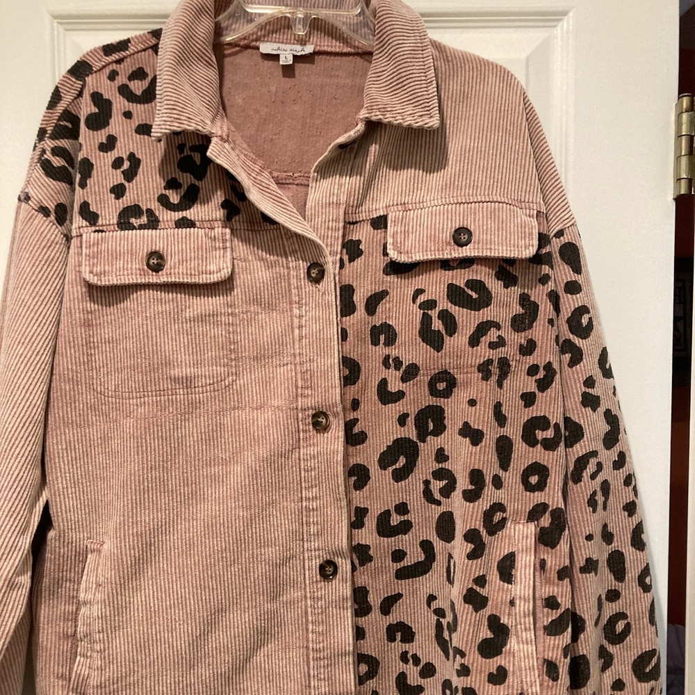 White Birch Shacket, EUC